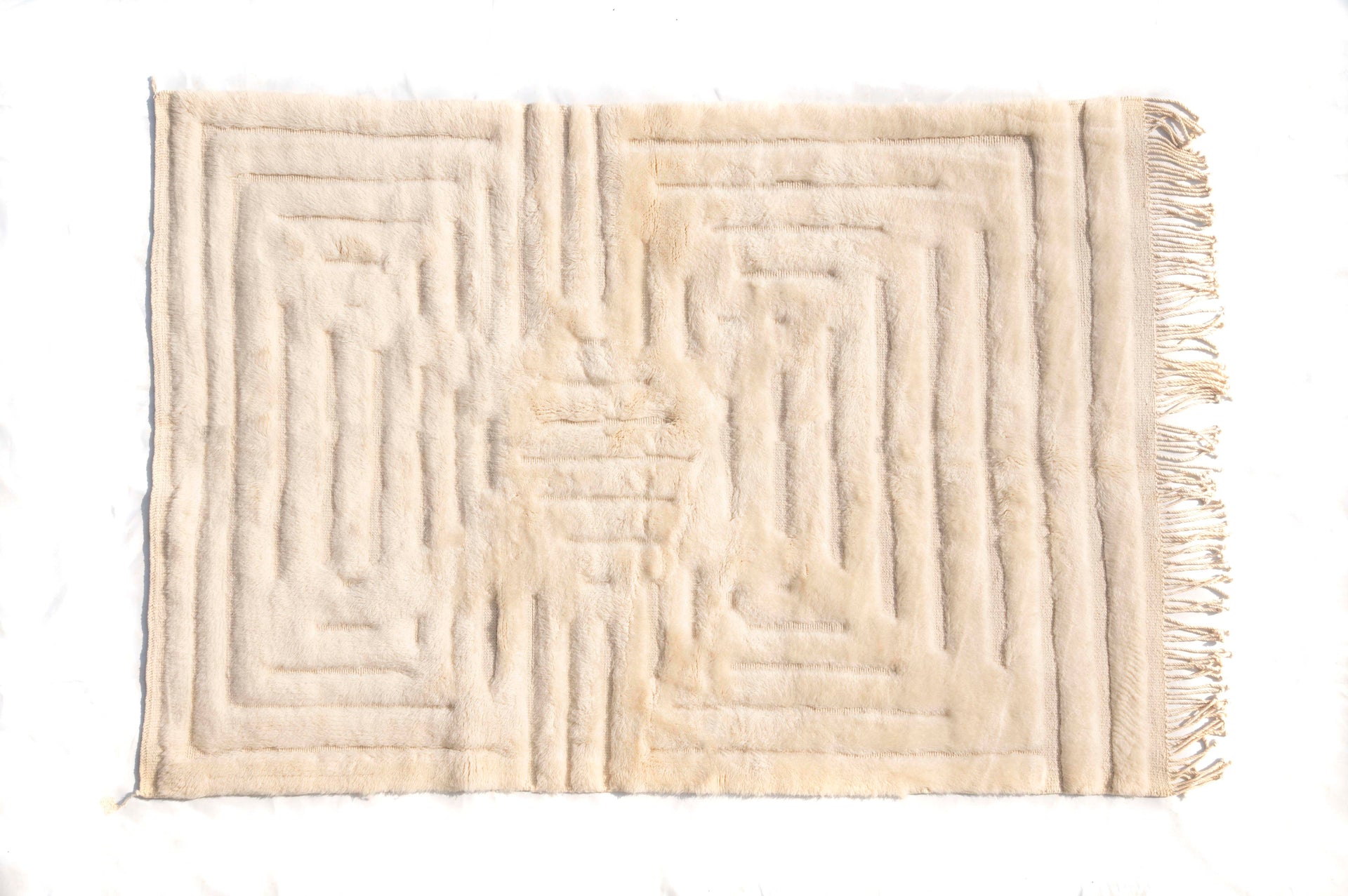 Maze of Serenity Rug